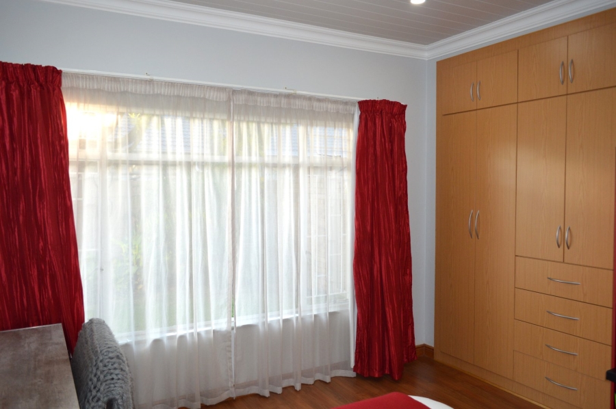 4 Bedroom Property for Sale in Flamwood North West